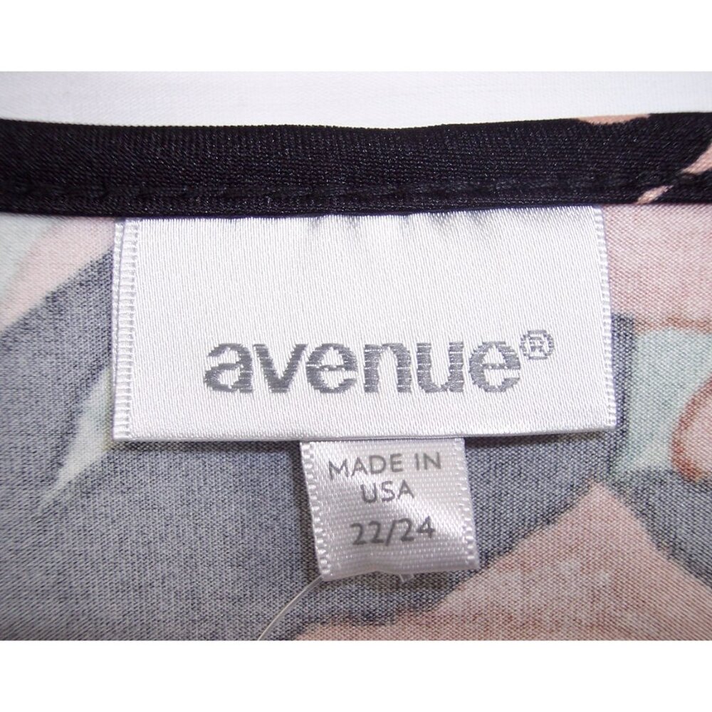NEW Avenue 22/24 Floral Asymmetrical Short Flutter Sleeves Top - Picture 11 of 14